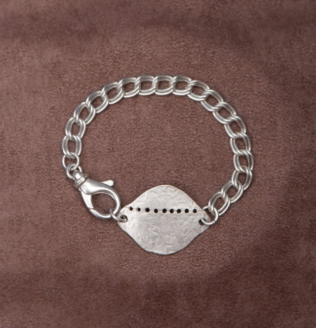 Bracelet mailles style plaque identité argent Vintage Agatha  (collector)