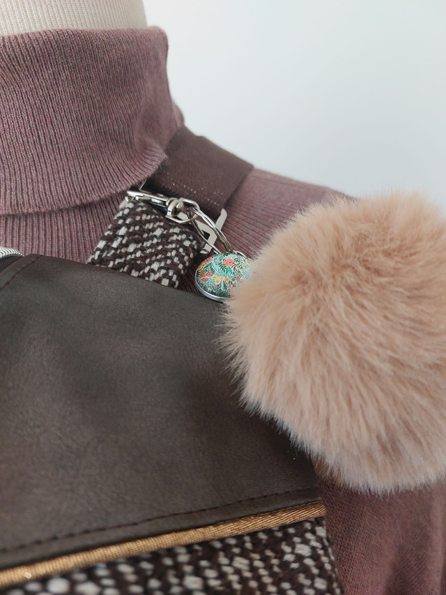 Sac banane en simili cuir marron et lainage