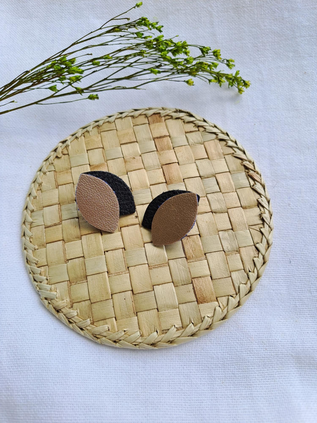 Boucles d'oreilles en matières végétales de céréales et de pommes