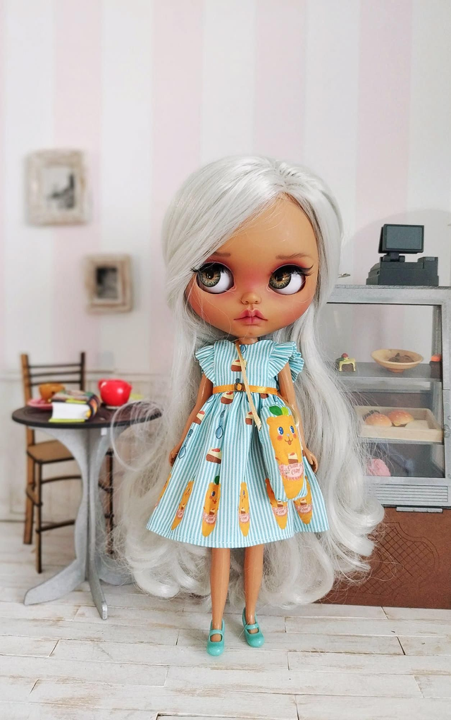 Frutoso carrot dress set for Blythe and Pullip dolls