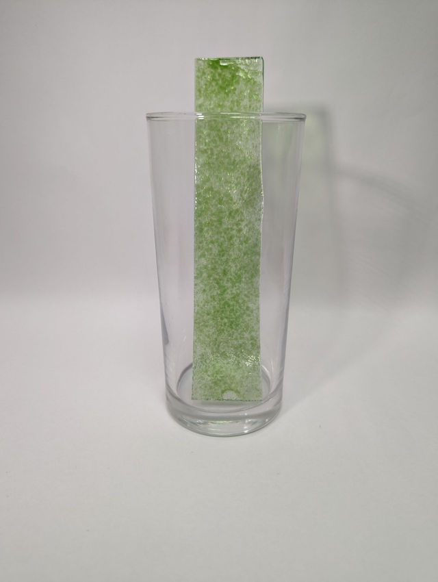 Touillette en poudre de verre vert