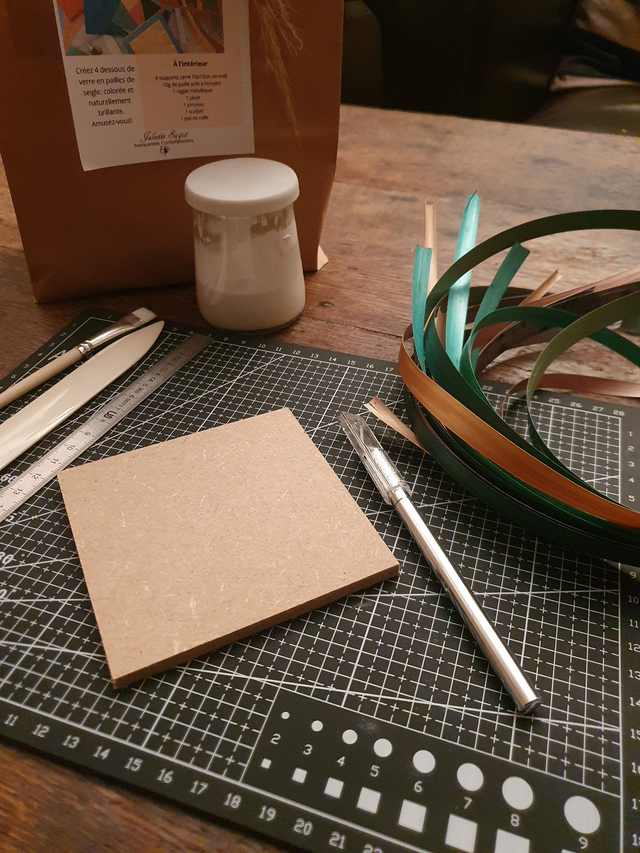 Kit de marqueterie de paille