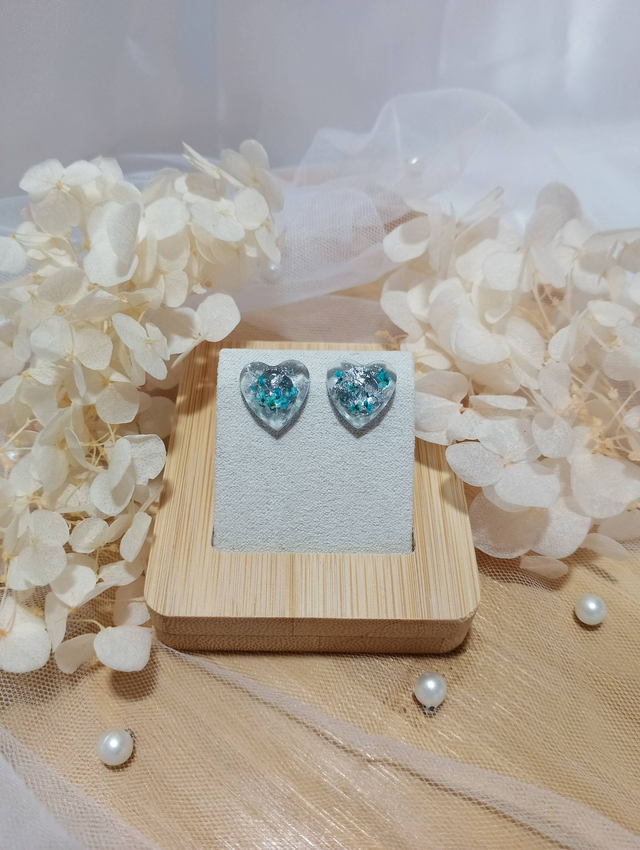 Boucles d’oreilles clous – Collection Amour Toujours