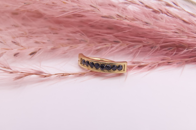 Clicker Oval Bumpy Strass 