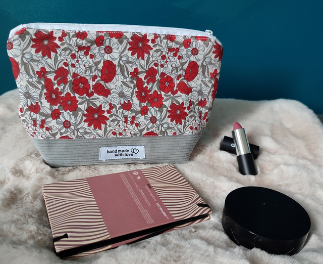 trousse à maquillage bi-matière 