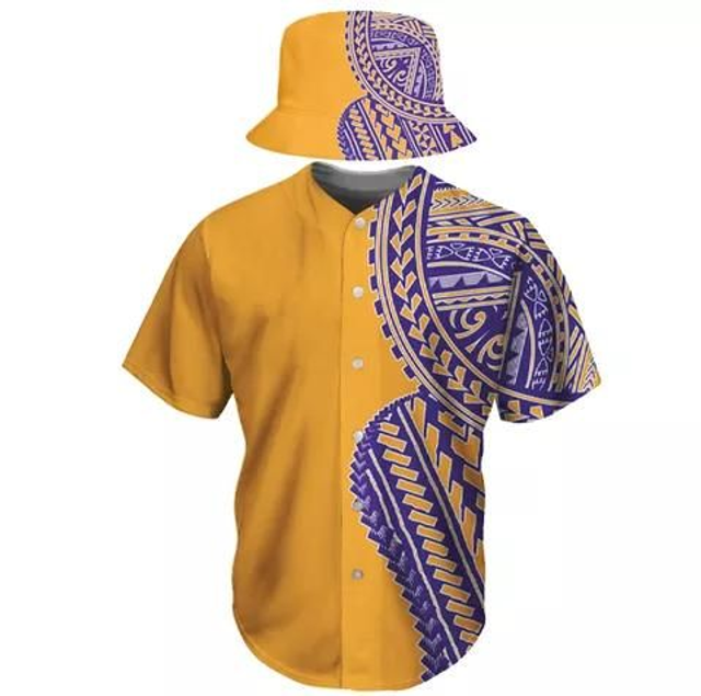 Chapeau et Uniforme à manches Courtes