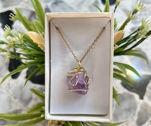 Ametista grezza , qualità e provenienza Brasile 🇧🇷, acciaio inox 