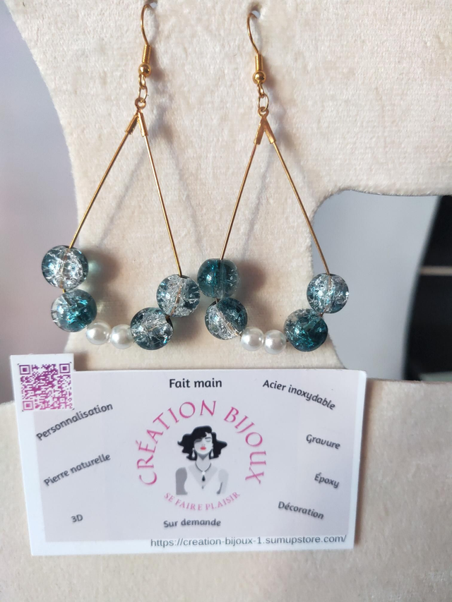 Boucle d'oreille  ovale avec perle 