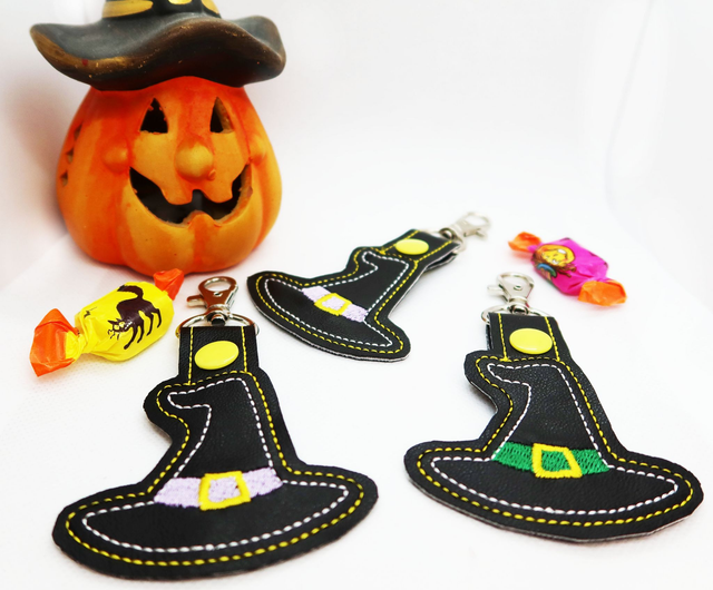 Schlüsselanhänger "Hexenhut"