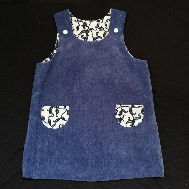 Robe réversible taille 12 mois 