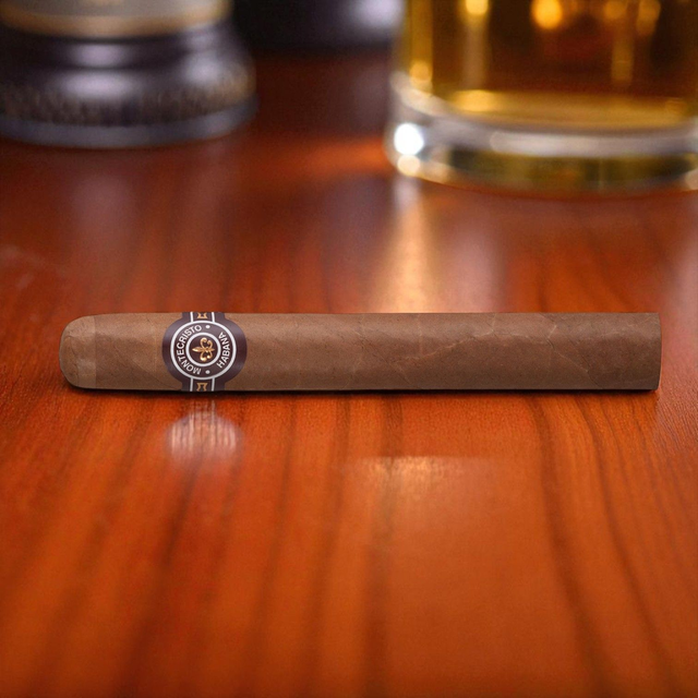 Montecristo No. 4 Mareva (Petit Corona)