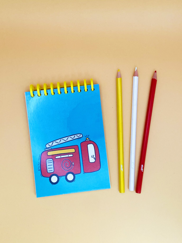 Fire engine notepad