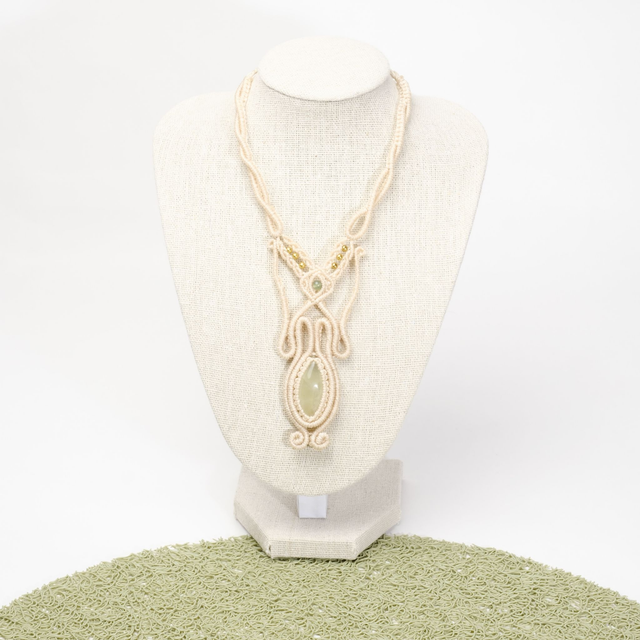 Collier Préhnite rutile
