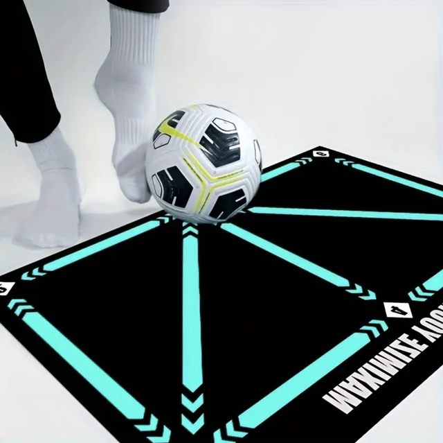FOOTBALL TRAINING MAT