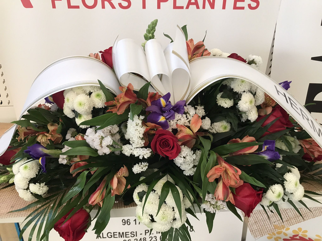 CENTRO IMP 30cm1/2P FUNERARI VARIAT