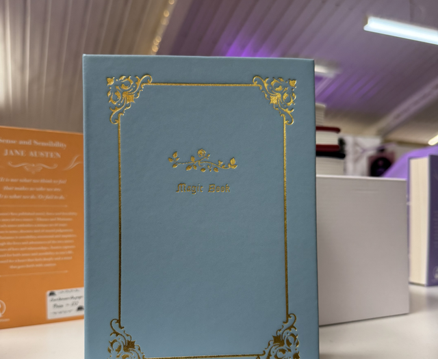 Blue Book Jewellery case 