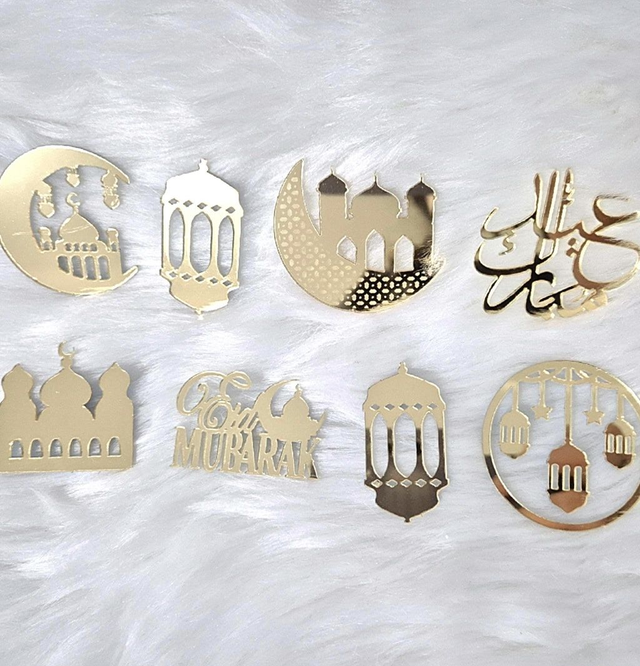 Lot de 8 Cupcake toppers Eid mubarak en acrylique or clair  (1)