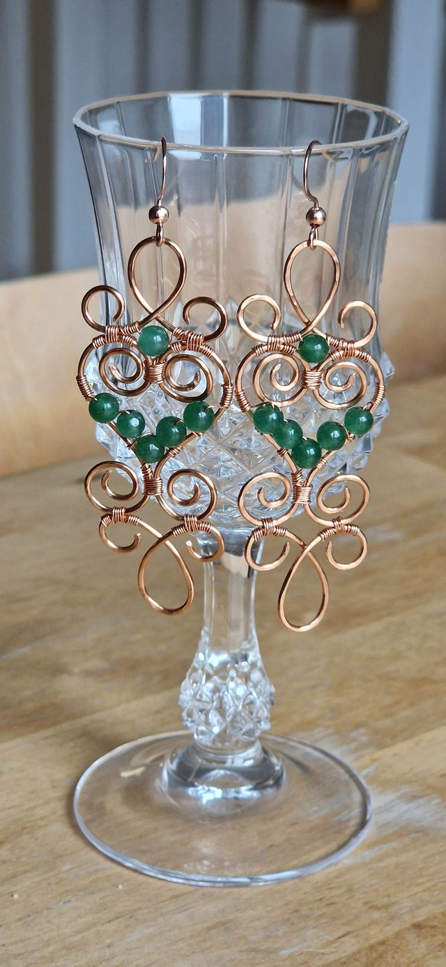 Lange Ohrringe in Kupfer      Ohrschmuck, Edelsteine