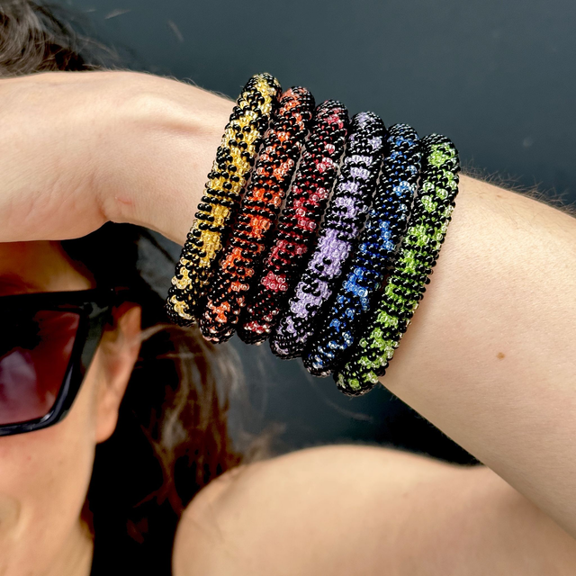 Bracelets "black and color"