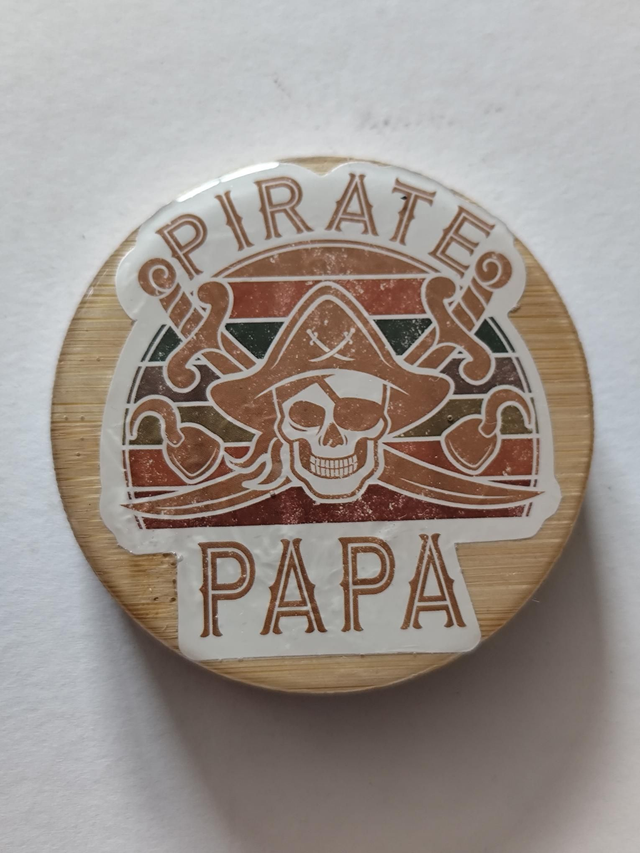 Décapsuleur magnétique frigo pirate 