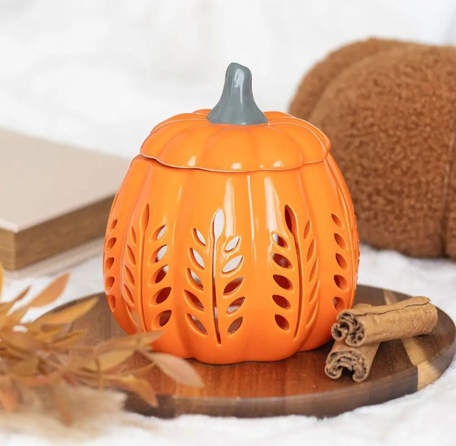 Citrouille ajourée orange 🎃