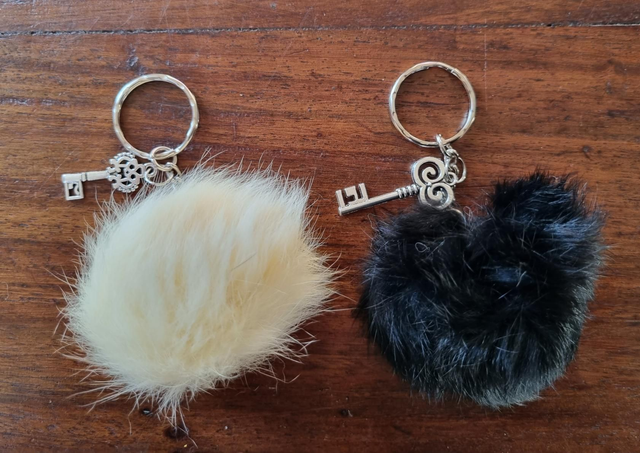 Pluizenbolletje Sleutelhanger