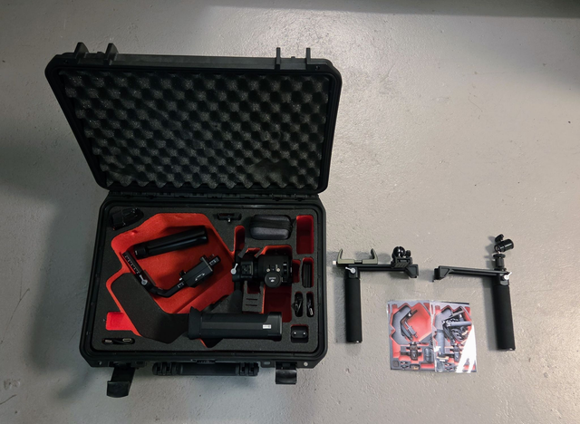 DJI Ronin S, med grip handle i hard case