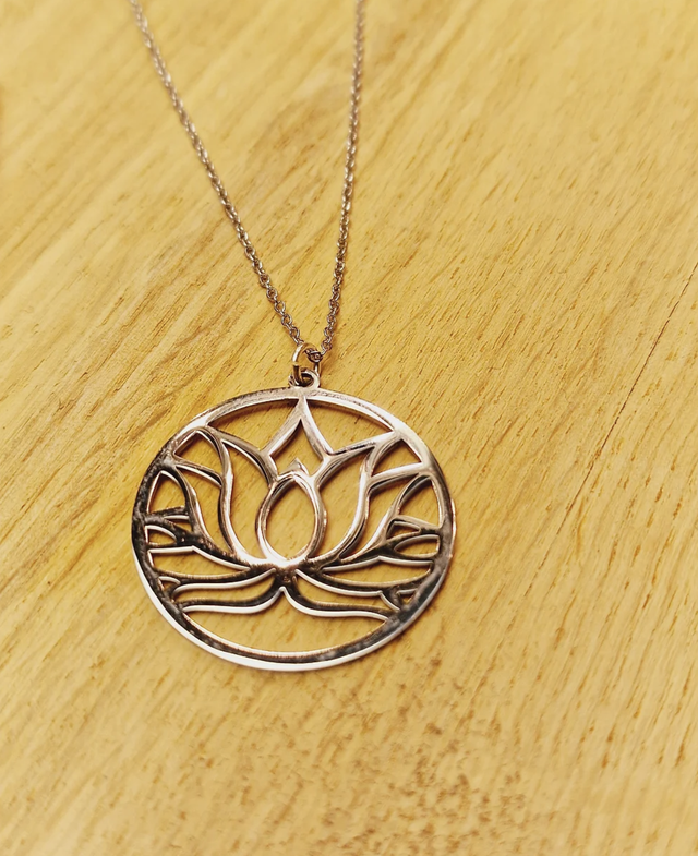 Collier fin FLEUR DE LOTUS