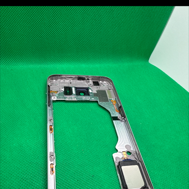 *0998-Original Samsung Galaxy S7 (SM-G930F) Mittelrahmen Chassis – Silber / Arctic Silver