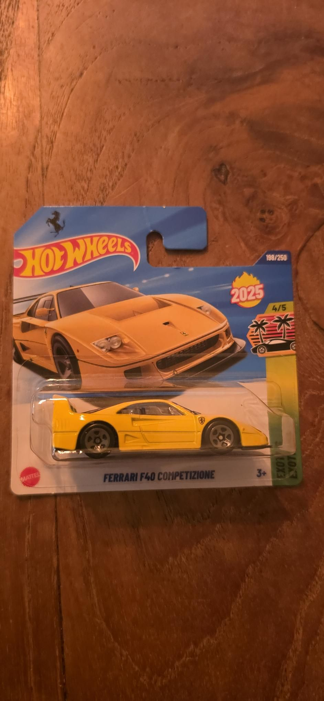 Ferrari f40 competizione 