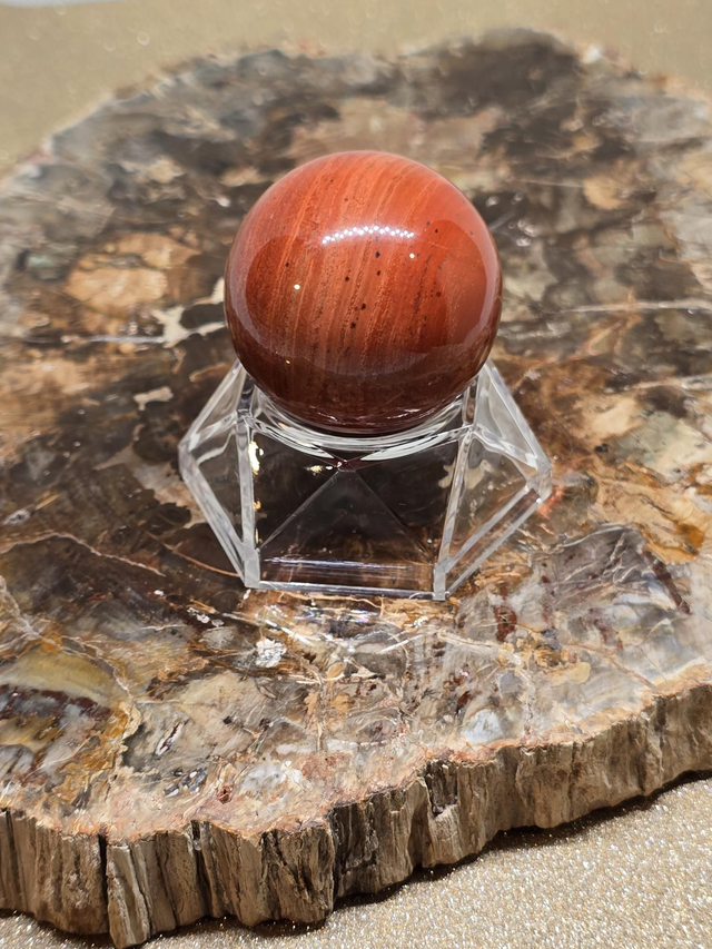 Jaspe rouge forme sphère