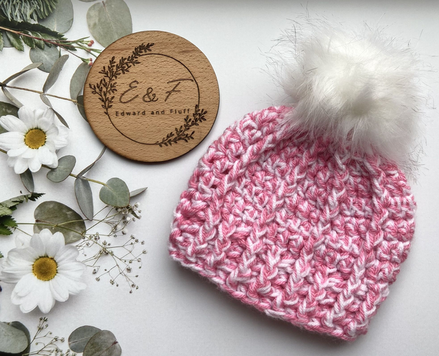 Handmade hat. Crochet hat pink and white colour. Baby size 3 - 6 months. 