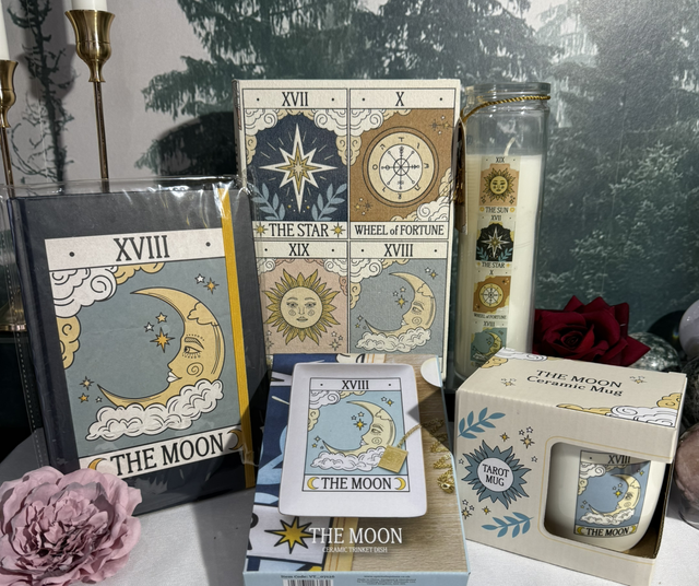 The moon vintage tarot bundle