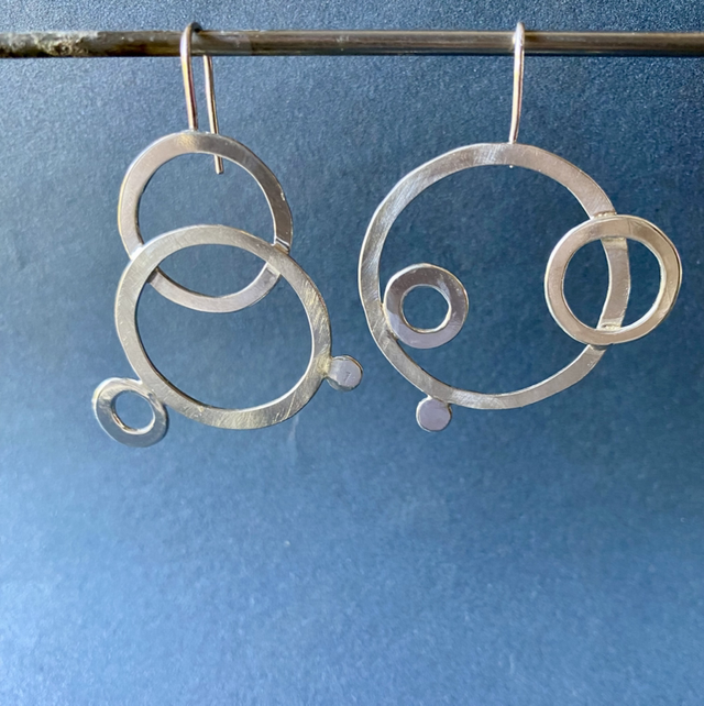 Boucle d’oreille Gouttes sur l’eau 