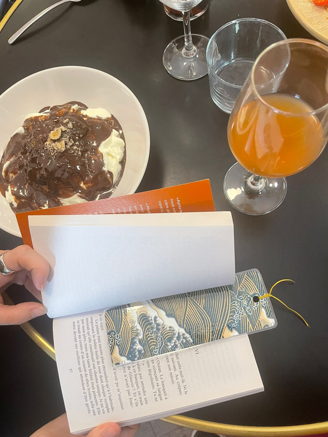 Marque-page en papier japonais – Élégance, couleur et poésie