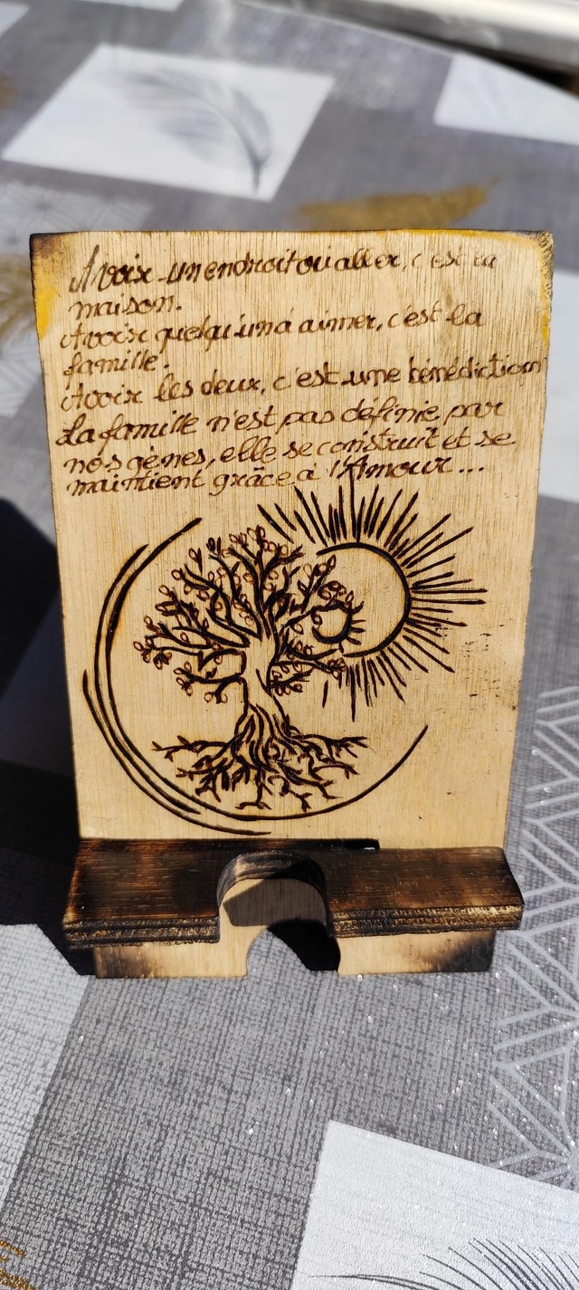 SUPPORT DE CHARGE TÉLÉPHONE ARBRE DE VIE