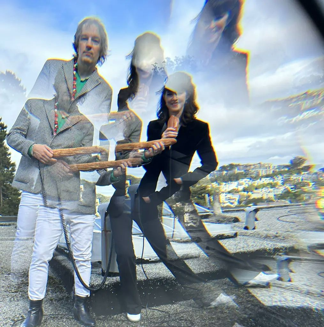 April March / Kelley Stoltz - April March Sings Kelley Stoltz 12&quot; (Limited Edition Red Vinyl)