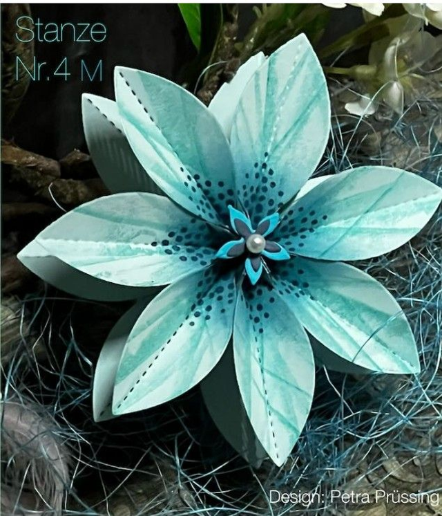 Stanze für Faltblume (4 M) Hersteller: Farbton-Design GmbH  