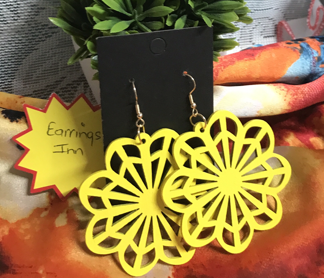 Yellow Wood Dangling Earrings-SWDE94