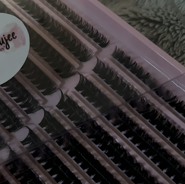Baddest Lash Clusters 