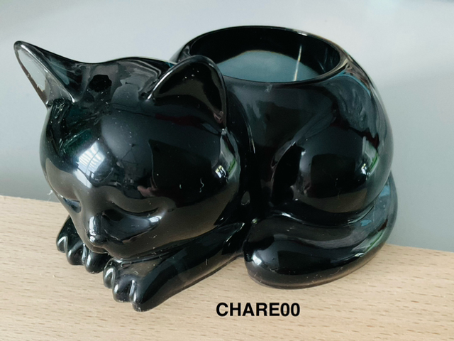 Chat porte-bougie ou bijoux en résine epoxy NON ALIMENTAIRE noir transparent 10x8x5cm