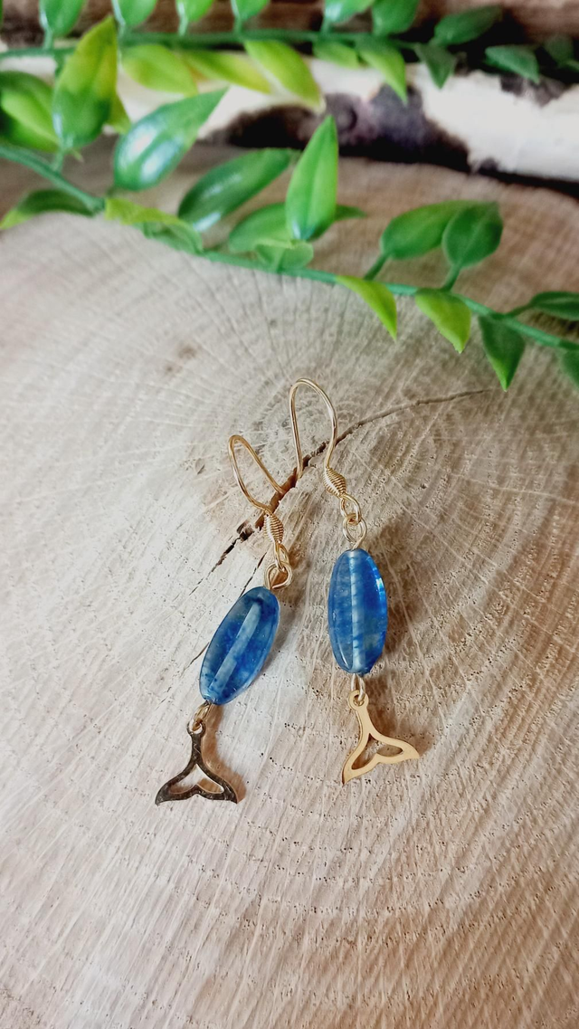 Boucles d&#039;oreilles Baleine