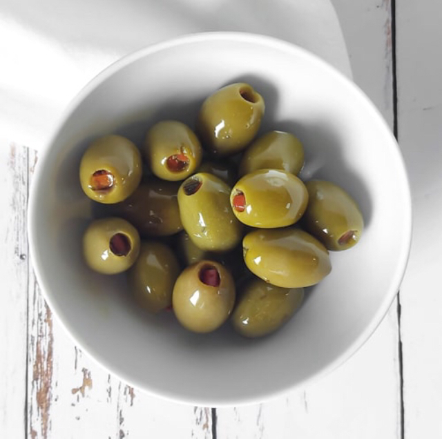 Olives Vertes Farcies Poivrons Bio - 37€/kg