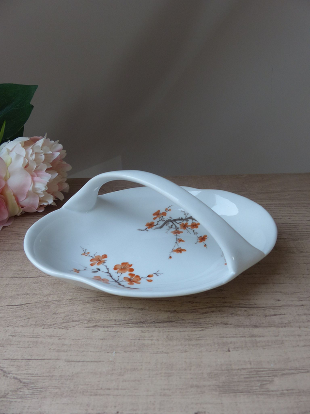 Vide-Poche Vintage Porcelaine Limoges – Panier Fleuri, Décor Floral Peint Main, Coupelle à Bijoux, Plat Apéritif, Collection France Élégante