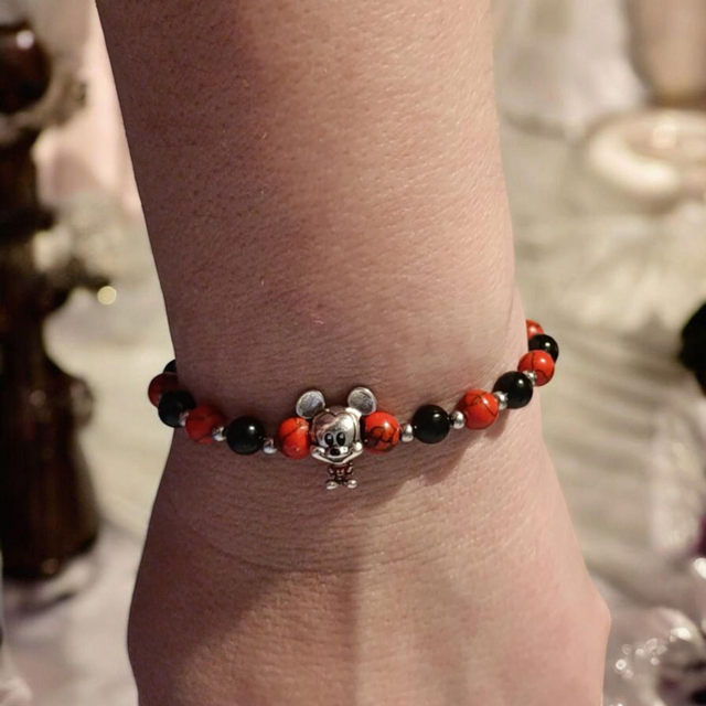 Bracelet Pandolith Onyx/Howlite teinté rouge
