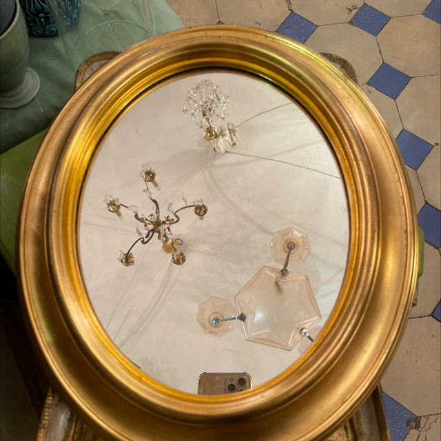 Ovaler Gold Spiegel 