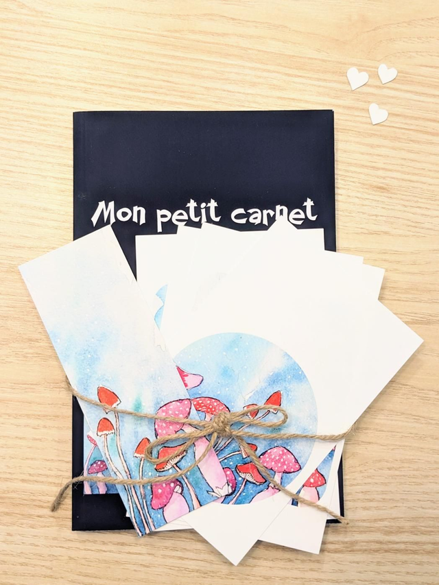 Kit papèterie champignons roses : carnet + marque-page + 4 cartes postales