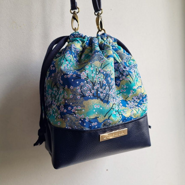 Baluchon "Akina" & simili cuir bleu marine