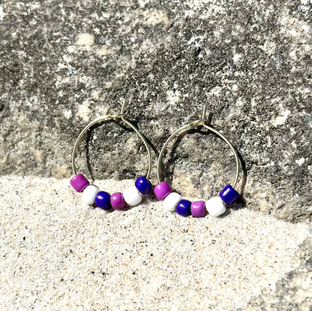 BerryWave Hoops – Edelstahl-Creolen mit Beeren-, Blau- und Weißtönen