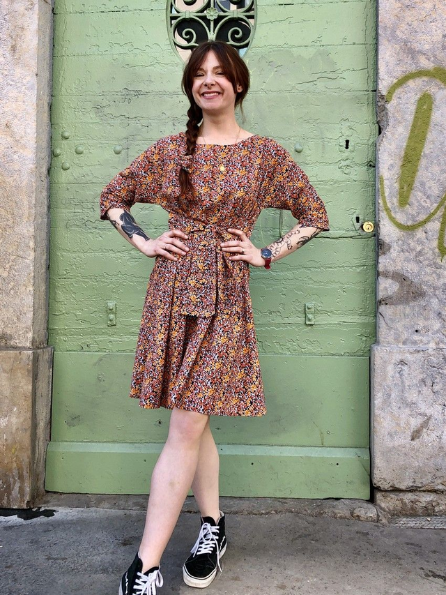 Robe MiKdo coton noire fleurs oranges